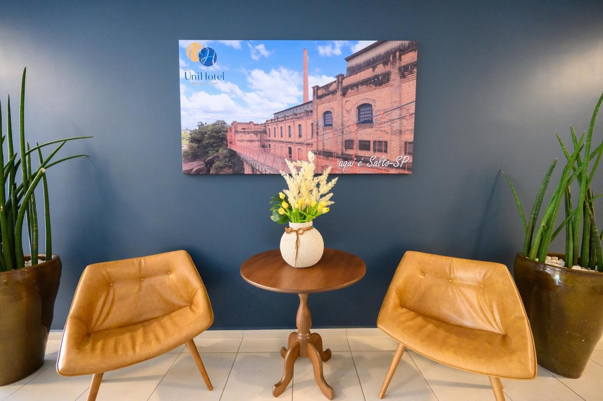 Unihotel Salto ซัลตู ภายนอก รูปภาพ
