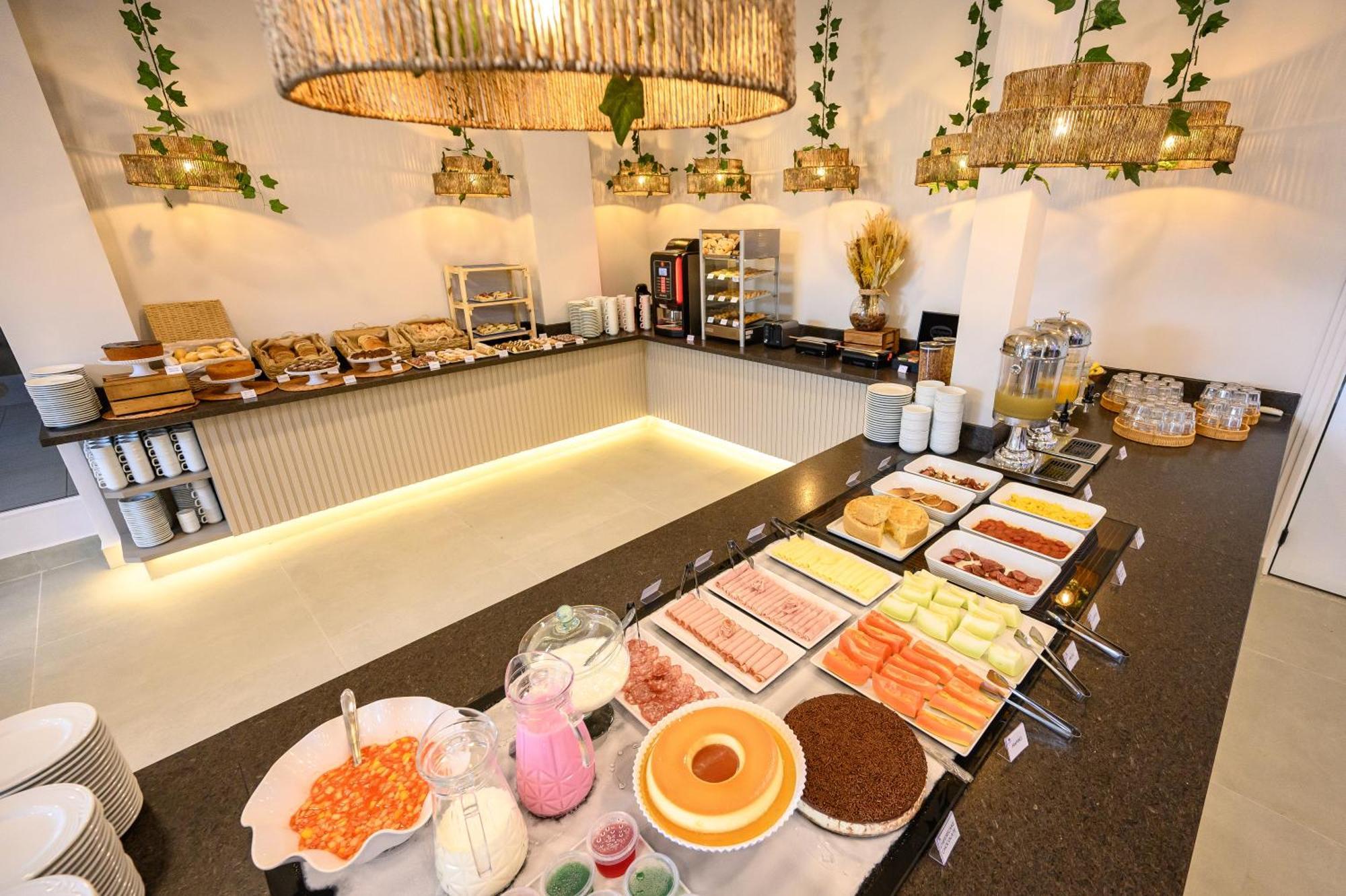 Unihotel Salto ซัลตู ภายนอก รูปภาพ