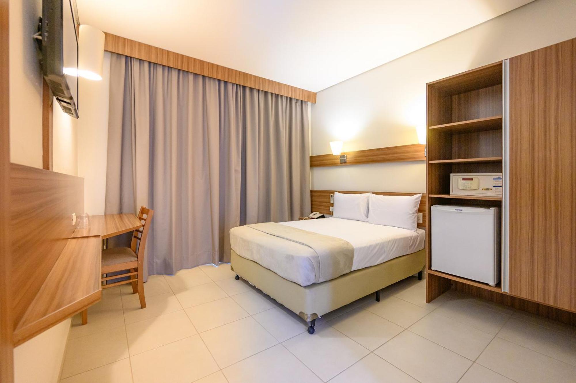 Unihotel Salto ซัลตู ภายนอก รูปภาพ