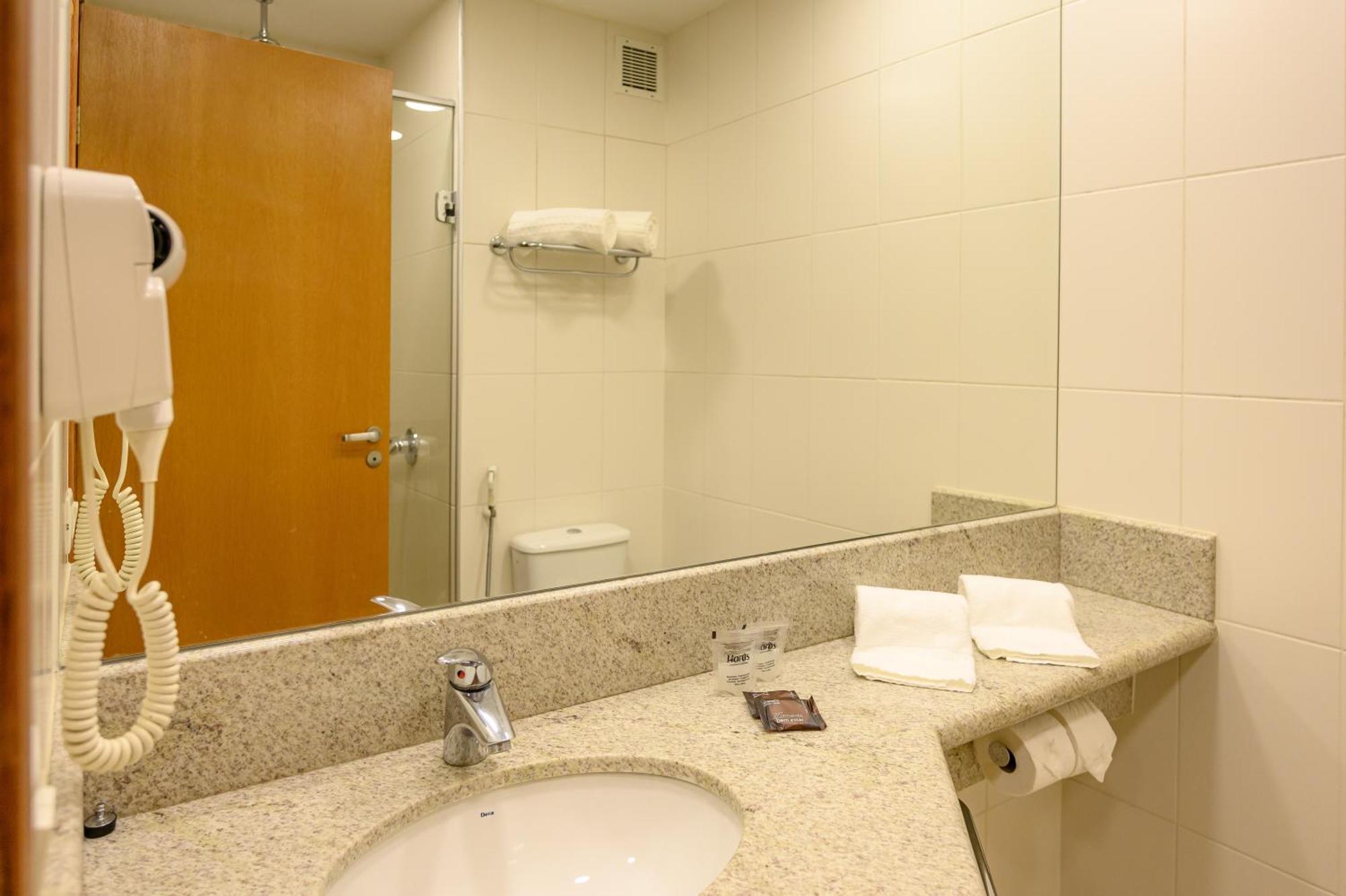 Unihotel Salto ซัลตู ภายนอก รูปภาพ